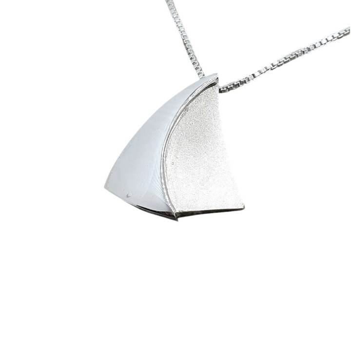 Sirokoru Myötätuulessa Vor dem Wind Silberanhänger klein mit Kette 45 cm