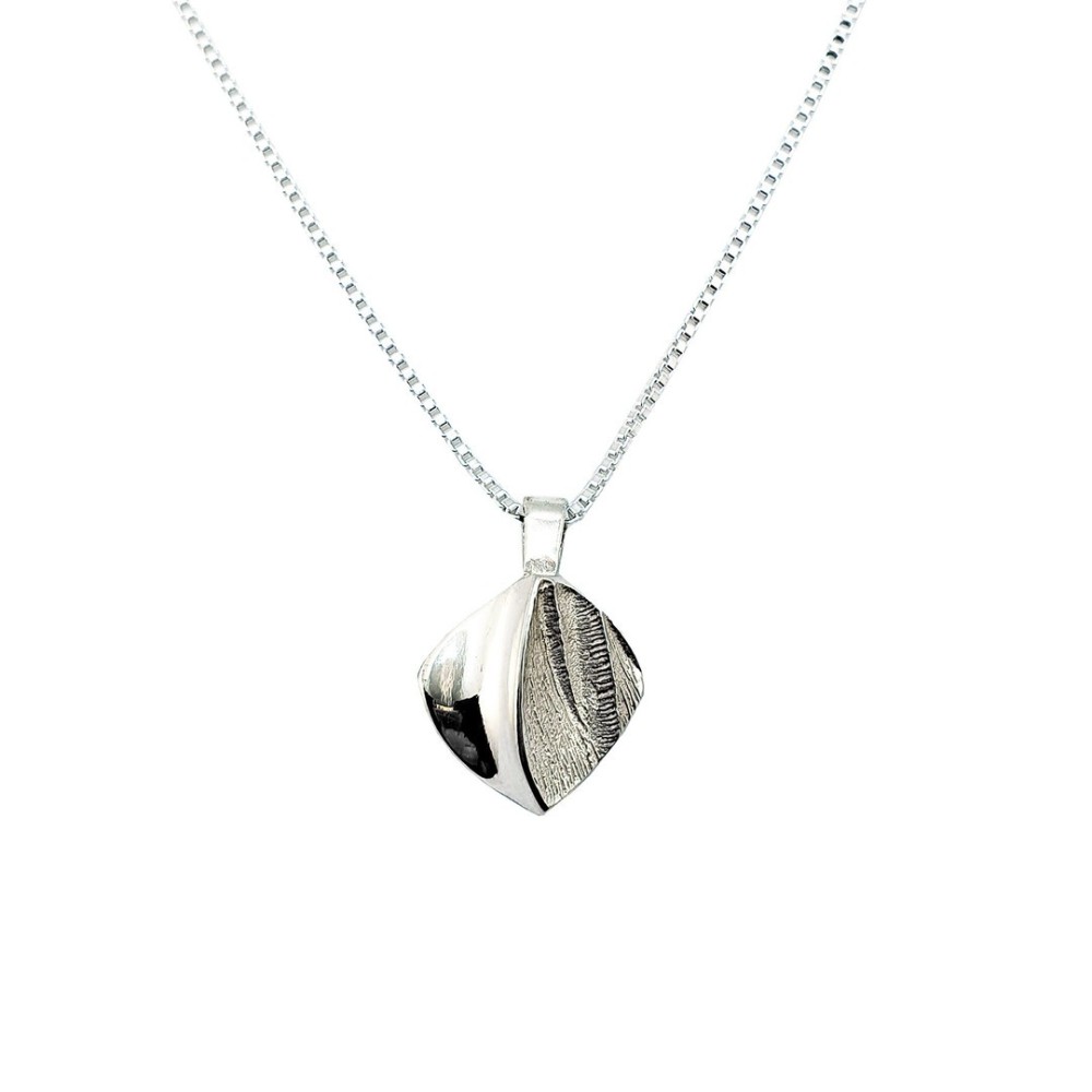 Sirokoru, Leaf, Eco Silver Pendant with Silver Chain, small -SRPING SPECIAL